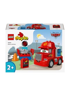 LEGO 10417 مجموعة سباق ماك من سيارات ديزني وبيكسار دبلوم، لعبة بناء للأطفال من عمر 2 سنوات وما فوق، شاحنة تحميل حمراء قابلة للبناء من الفيلم (14 قطعة)  - Image 3