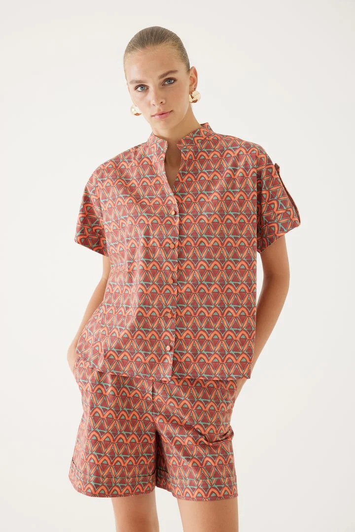 Exquise Colorful Shirt Design with Belted Sleeves