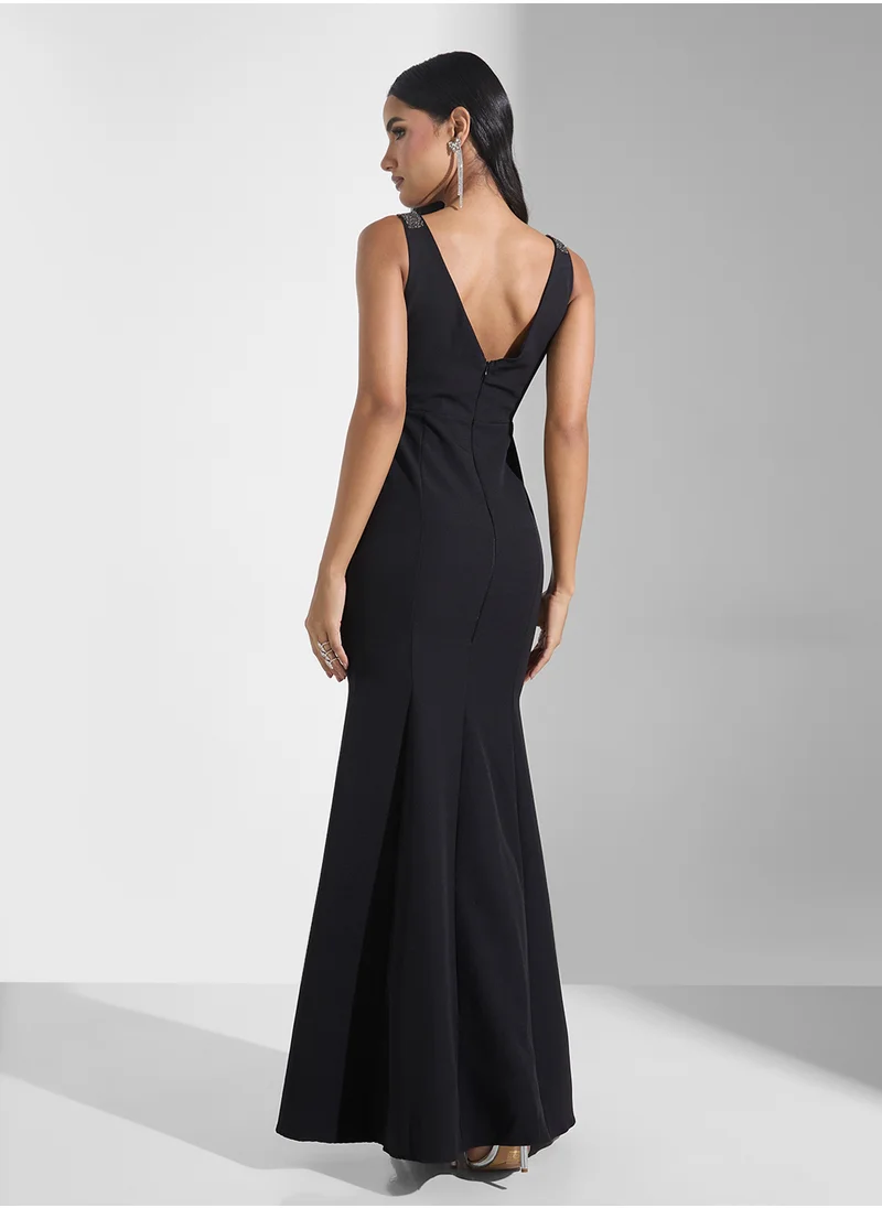 Ginger Boutique Plunge Neck Diamante Detail Evening Dress With Slit