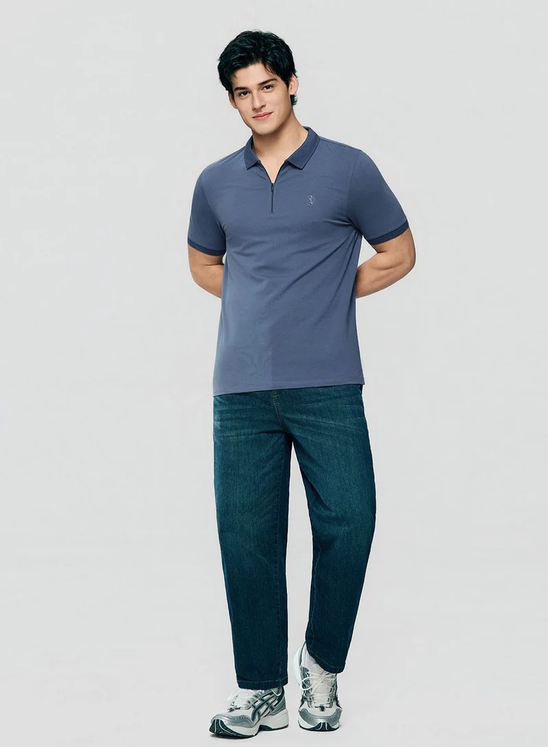 GIORDANO Men's Slim Fit Small Lion Zipper Polo