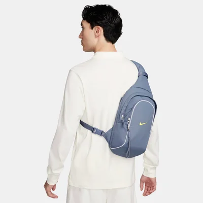 Nike Sportswear Essentials Sling Bag