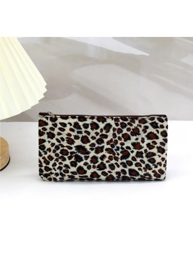 Leopard Print Cosmetic Bag Horizontal Square Zipper Cosmetic Toiletries Bag - Image 1