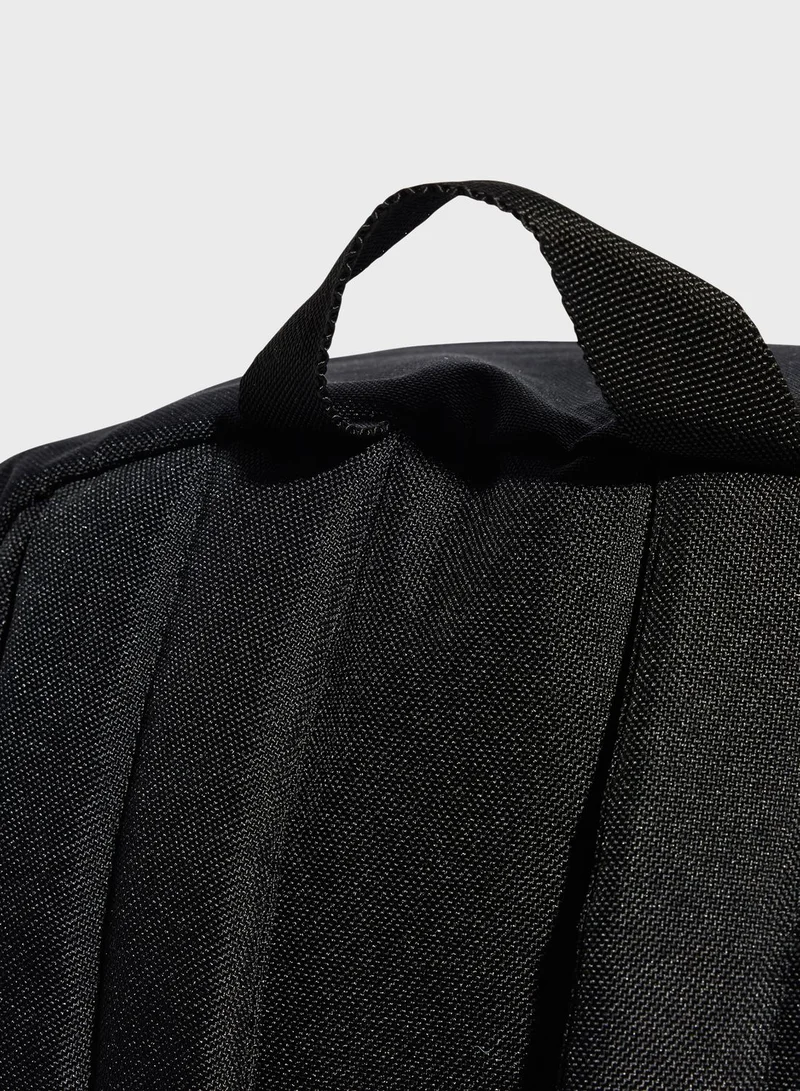 adidas حقيبة ظهر كلاسيكية مزينة بشعار الماركة