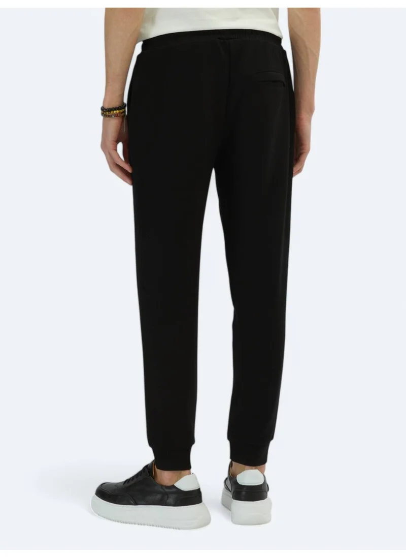 Kip Black Sweatpants