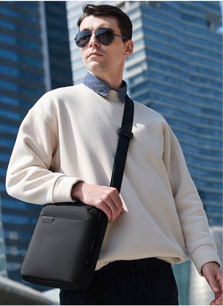 ARCTIC HUNTER - Messenger Bag for Men, Lightweight Water Resistant Crossbody Bags for Work with Tablet Compartment, Black - Image 1