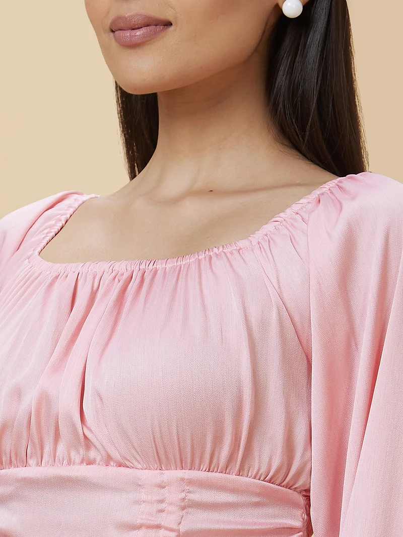 globus Women Gathered Puff Sleeve Crop Top