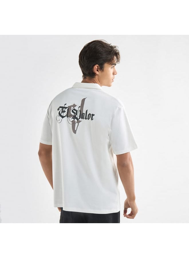 FAV Typographic Print Polo T-shirt with Short Sleeves and Zip Closure  - Image 3