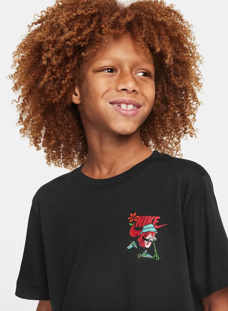 Nike Kids Nsw Boxy Scooter T-Shirt