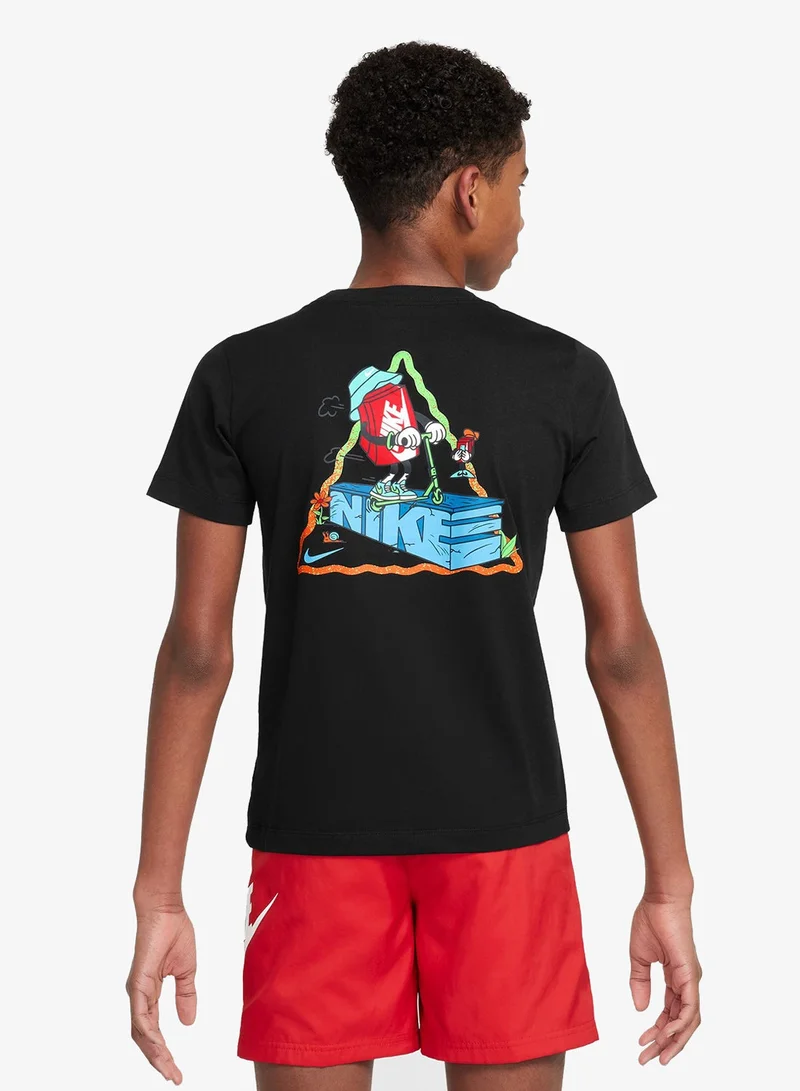 نايكي تيشيرت سكوتر بوكسي للأطفال