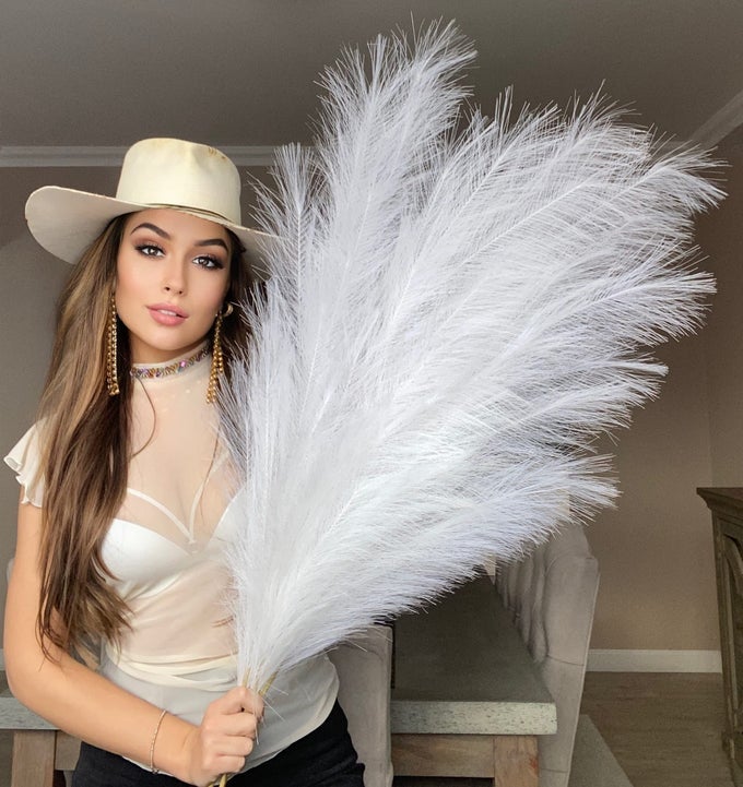 EXTRA LARGE TALL WHITE FAKE FAUX ARTIFICIAL PAMPAS GRASS LARGE FLUFFY X3 115CM STEMS X18 DECORATIVE ARTIFICIAL FLORA FEATHERS FOR FLOOR VASES TALL WHITE PLANT FLOWERS LONG PAMPAS GRASS