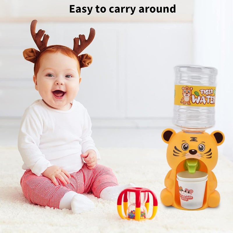 ويوبلز موزع مياه صغير للأطفال، موزع مشروبات صغير مع خزان مياه وصنبور، ألعاب تعليمية مبكرة للأطفال، بلاستيك صغير متين بنمط كرتوني (نمر كبير لطيف) - Image 1
