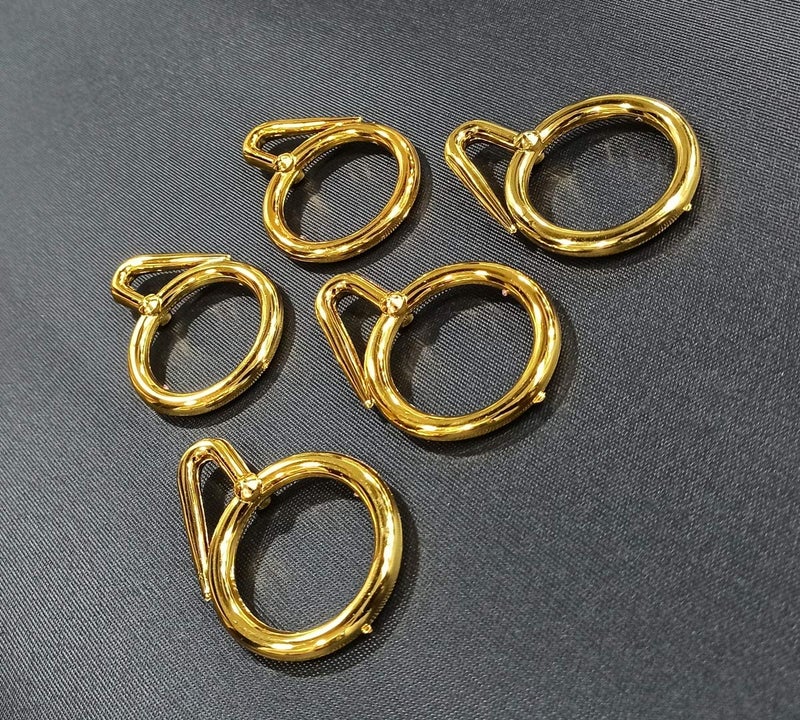 FAPBADRI Plastic Curtain Rings for Windows Curtains, Door Curtains, Bathroom Curtains and Other Multipurpose Usage - Colour: Golden Glossy - 50 Pieces - Image 5
