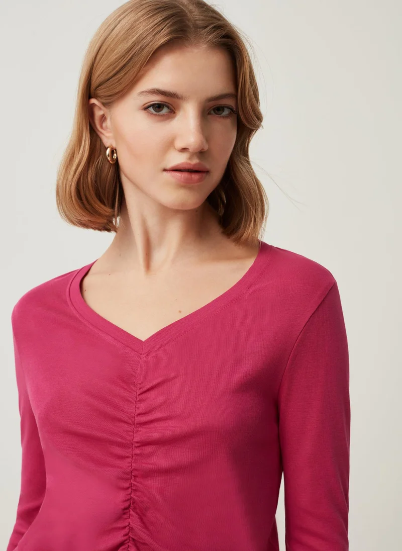 او في اس Ovs Womens T-Shirt With V Neckline And Gathering