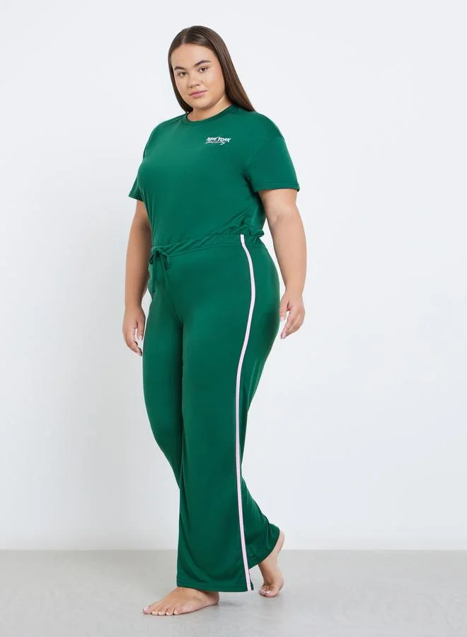 Styli Styli Plus NYC Back Graphic T-Shirt and Side Stripe Pyjama Set