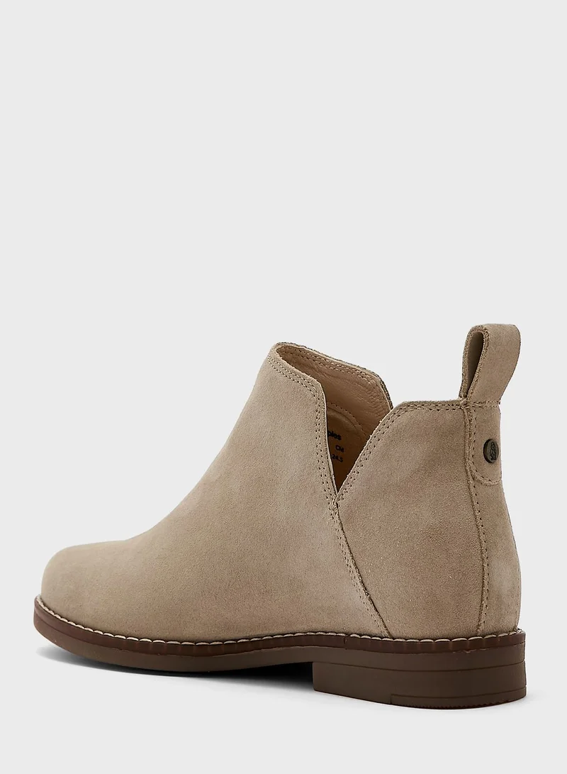 Hush Puppies Poinetd Too Flat Heel Booties