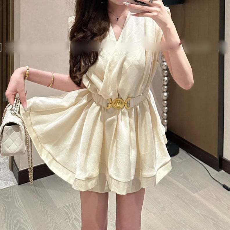Elegant V-Neck Sleeveless Top and High-Waisted Shorts Two-Piece Set – Minimalist Japanese Style - Image 3