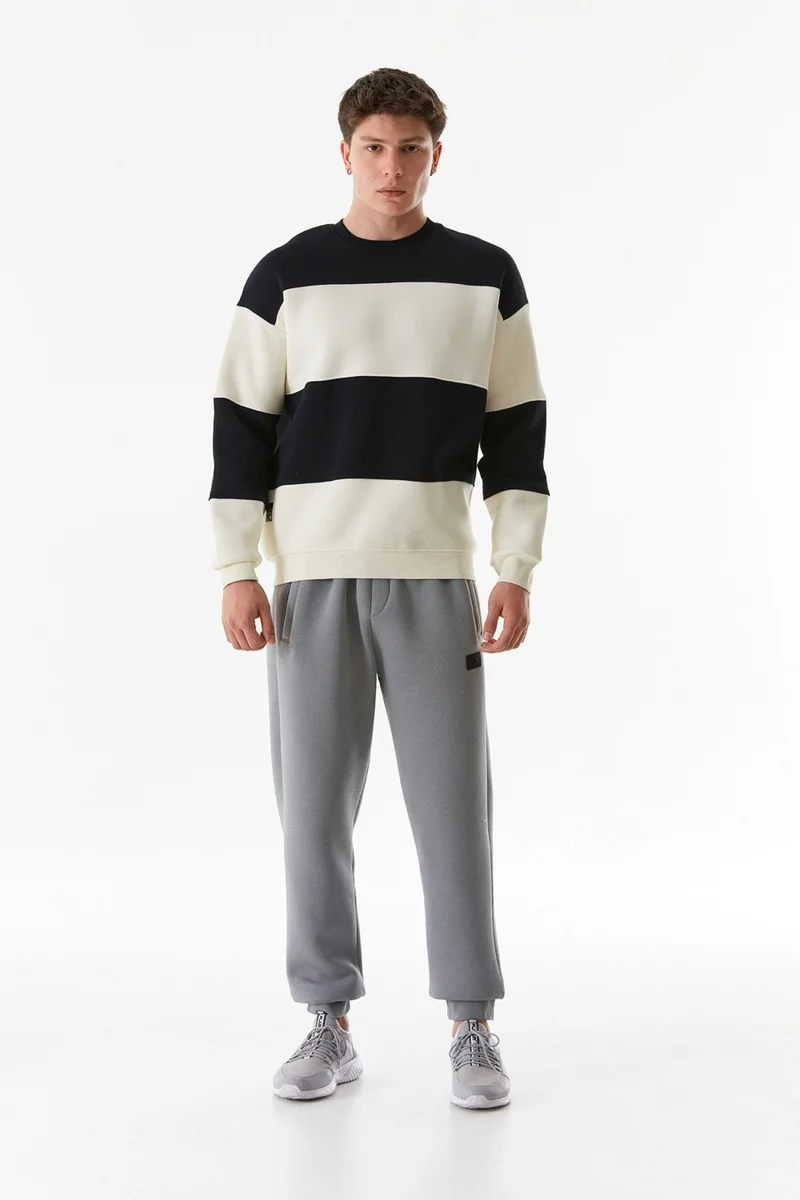 فولامودا Color Block Crew Neck Sweatshirt