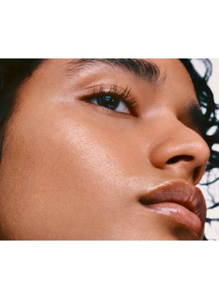 Four Daily Skin Essentials (Pineapple Refresh, Glazing Milk, Peptide Glazing Fluid, Barrier Restore Cream) - view 2