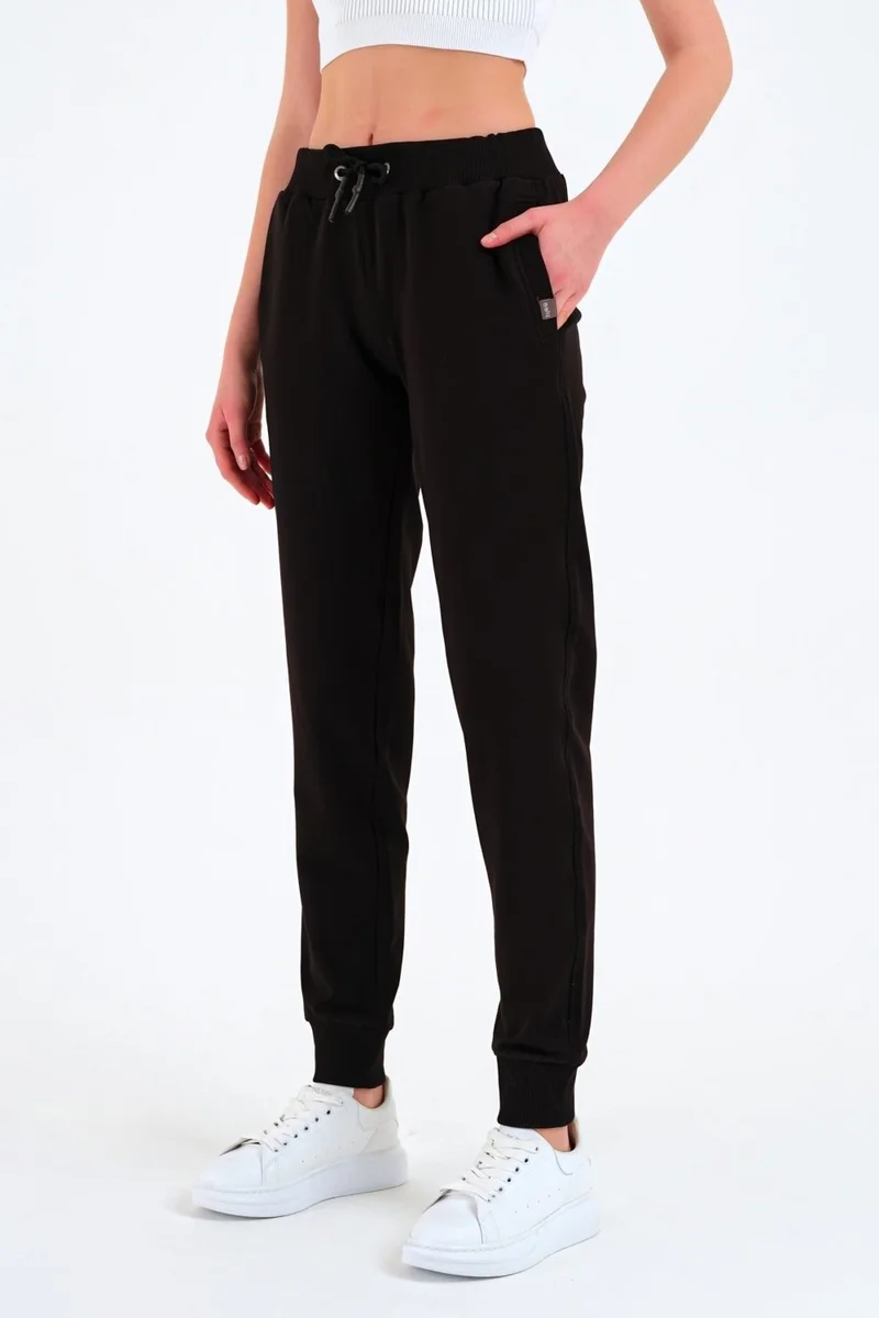 بي ار زد كولكشن Women's Trousers