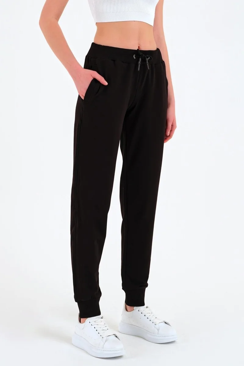 بي ار زد كولكشن Women's Trousers