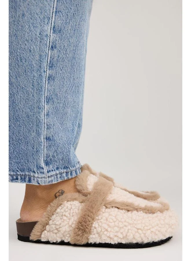 Pelini Women's Teddy Flat Slippers Beige