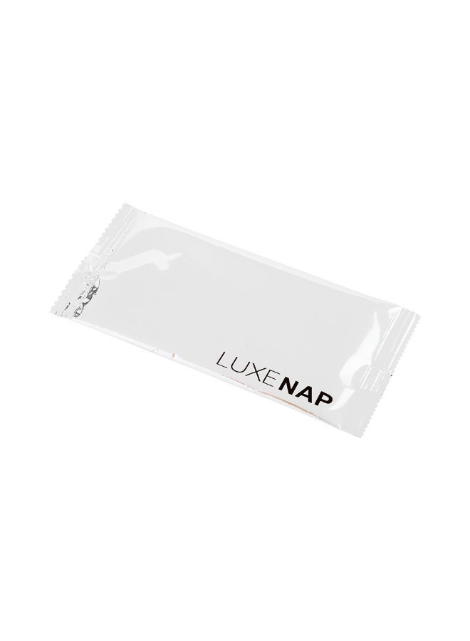 Restaurantware Luxenap 5.3 Inch x 2.6 Inch Wet Hand Wipes, 100 Aloe Scented Wet Wipe Towelettes - Absorbent, Individually Wrapped, White Nonwoven Fabric Wet Napkins, Pre Moistened  - Image 1
