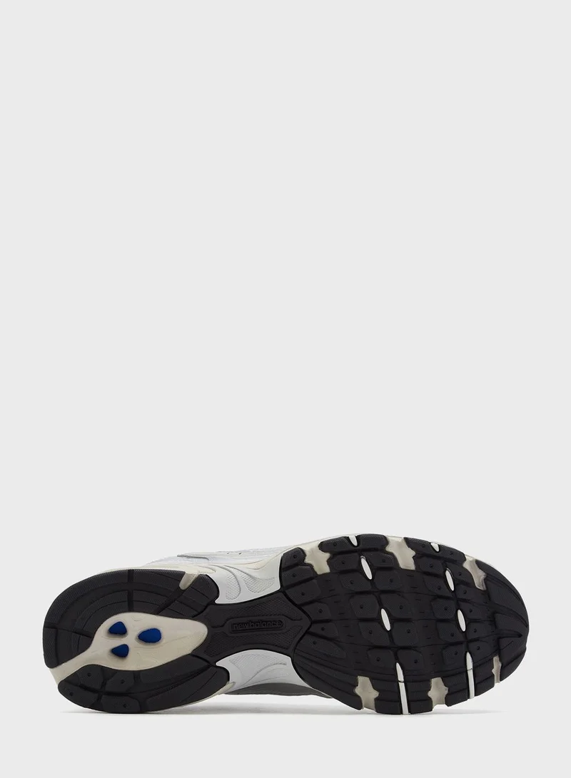 New Balance 530 Sneakers