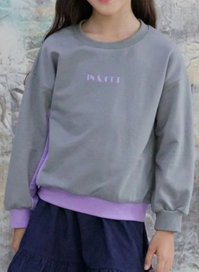 تايك تو Girl's Colorblocked Round Neck Long Sleeve Sweatshirt