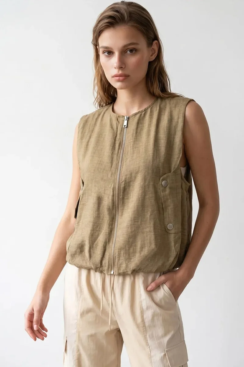 ميكسراي MIXRAY Women's Woven Poplin Waistcoat With Zip Front