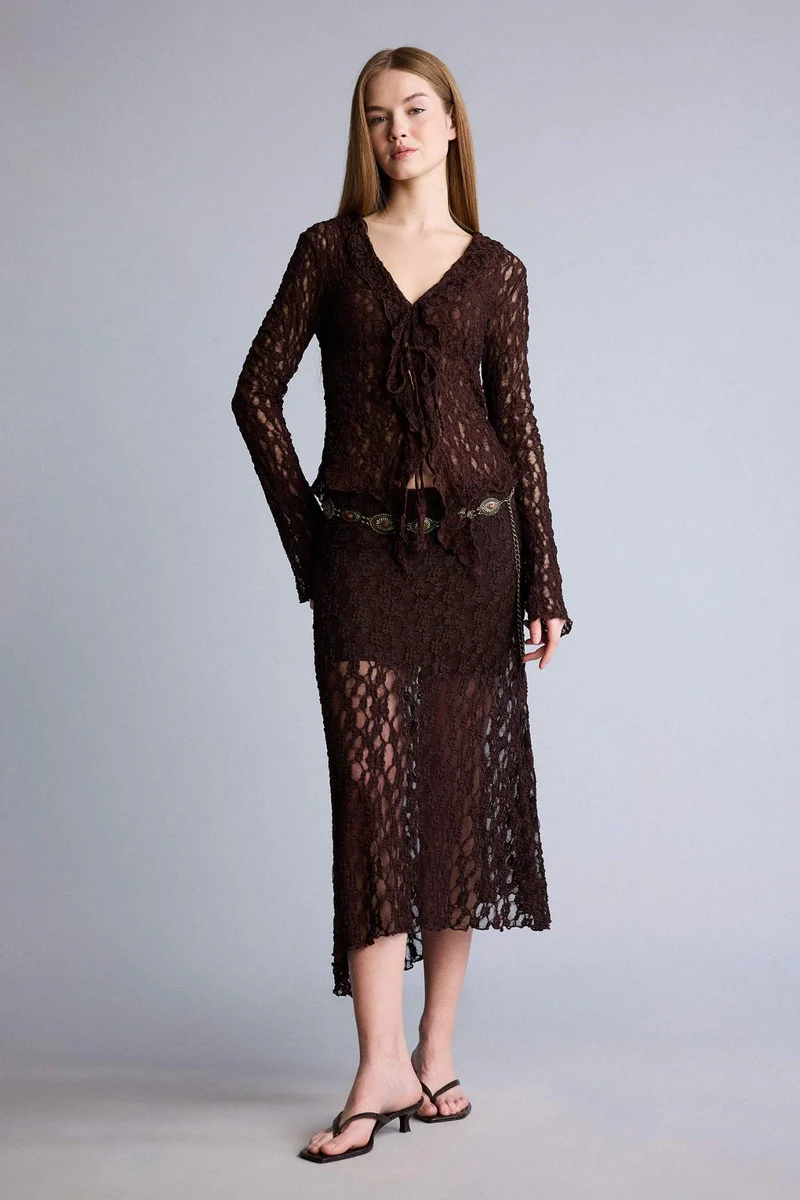 ديفاكتو Slim Fit V-Neck Long Sleeve Blouse