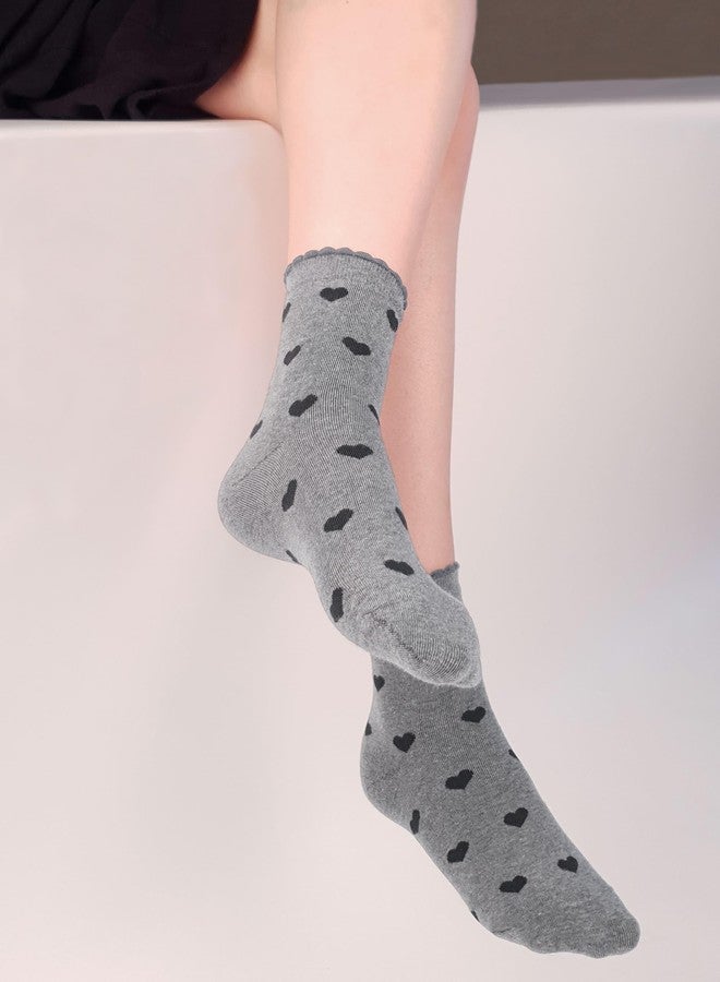 كيوتي مانجو جوارب نسائية من كيوتي مانجو، 5 أزواج، قطنية مطبوعة بنقشة قلوب، للاستخدام اليومي، جوارب طويلة مميزة، ناعمة وجميلة، متوفرة بمقاسات 6، 7، 8، 9، 10 للنساء - رمادي - Image 5
