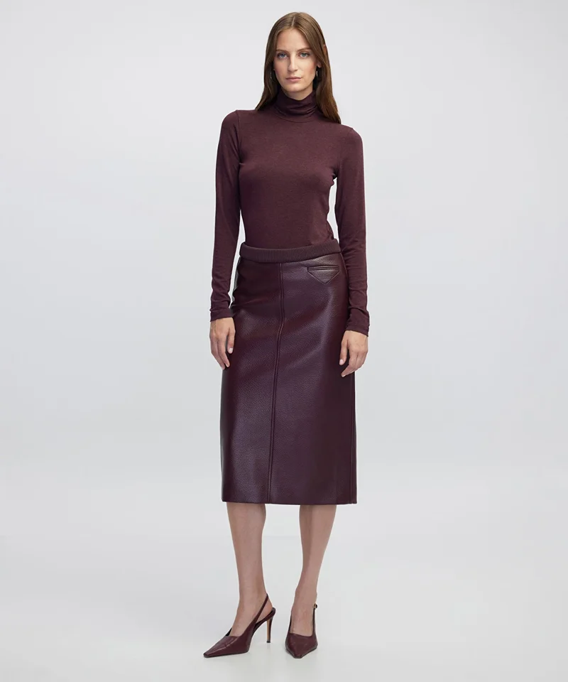 ابيكول Turtleneck Basic T-Shirt