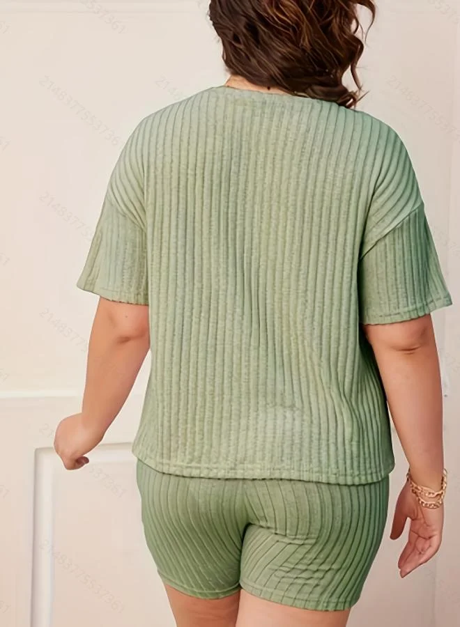 تايك تو Plus Size Green Ribbed Short Sleeve Top and Shorts Pyjama Set