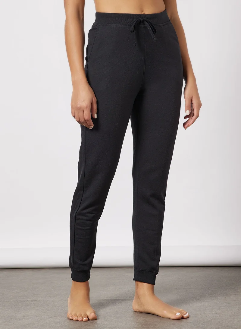 Nike Luxe Fleece 7/8 Yoga Joggers