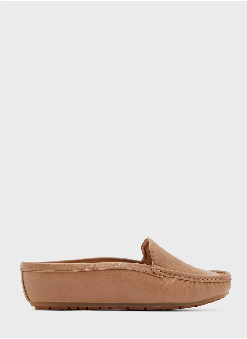 EEAZID Delma Moccasins