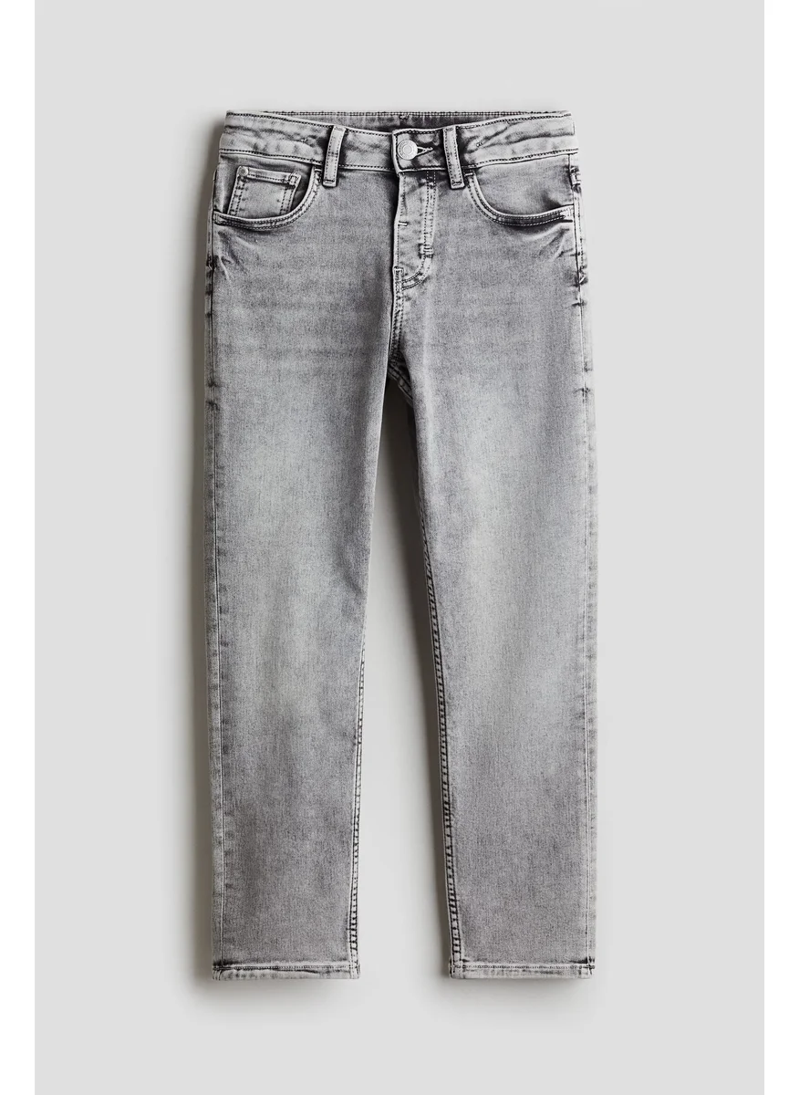 H&M Relaxed Tapered Fit Jeans