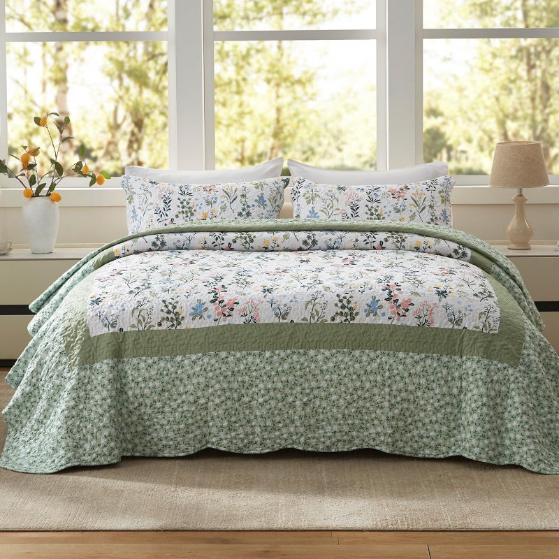 LEAONME California King Size Quilt Set 3-Piece Lightweight Bedspread Coverlet 120''x120'' Garden Style Floral Printed Oversized Bedding Set with Shams for All Season - Image 2