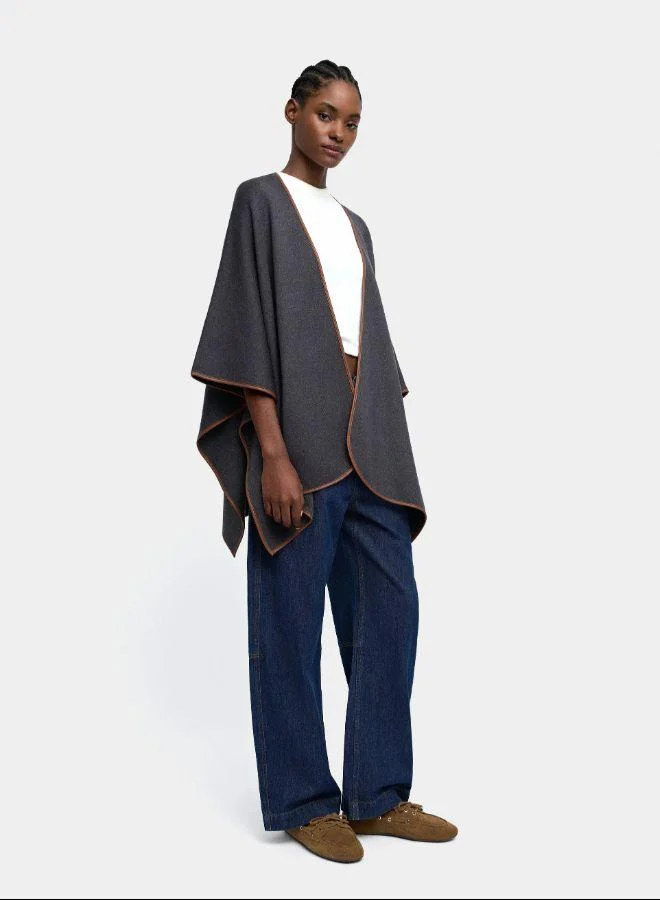 بارفوا بونشو محبوك مع تفاصيل خياطة