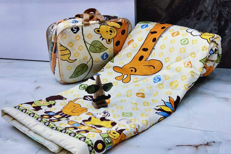 Blenzza Deco™ Glace Cotton Nursery Print Single Bed Reversible Kids Comforter Set(1 Single Bed Comforter,1 Single Bedsheet & 1 Pillow Cover, 180 TC) (Giraffe) - Image 2