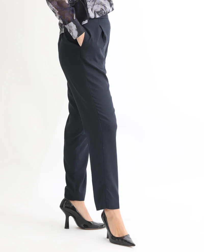 Rareism Women's Relaxed Elegance Pleated Trousers