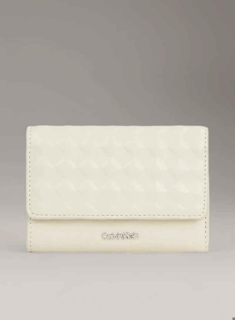 CALVIN KLEIN Small Quilted RFID Trifold Wallet