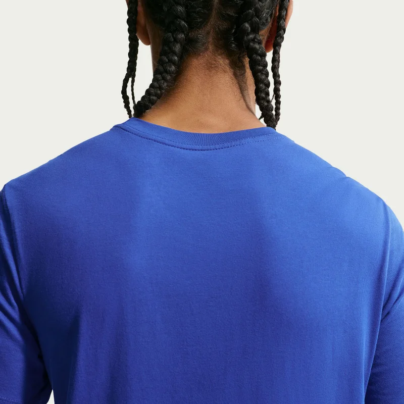 Nike Blue Men's Chelsea Crest T-Shirt for Men | Best Price UAE