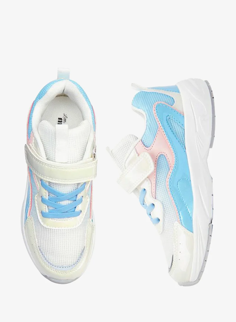 ليتل ميسي حذاء رياضي بناتي بشريط لاصق