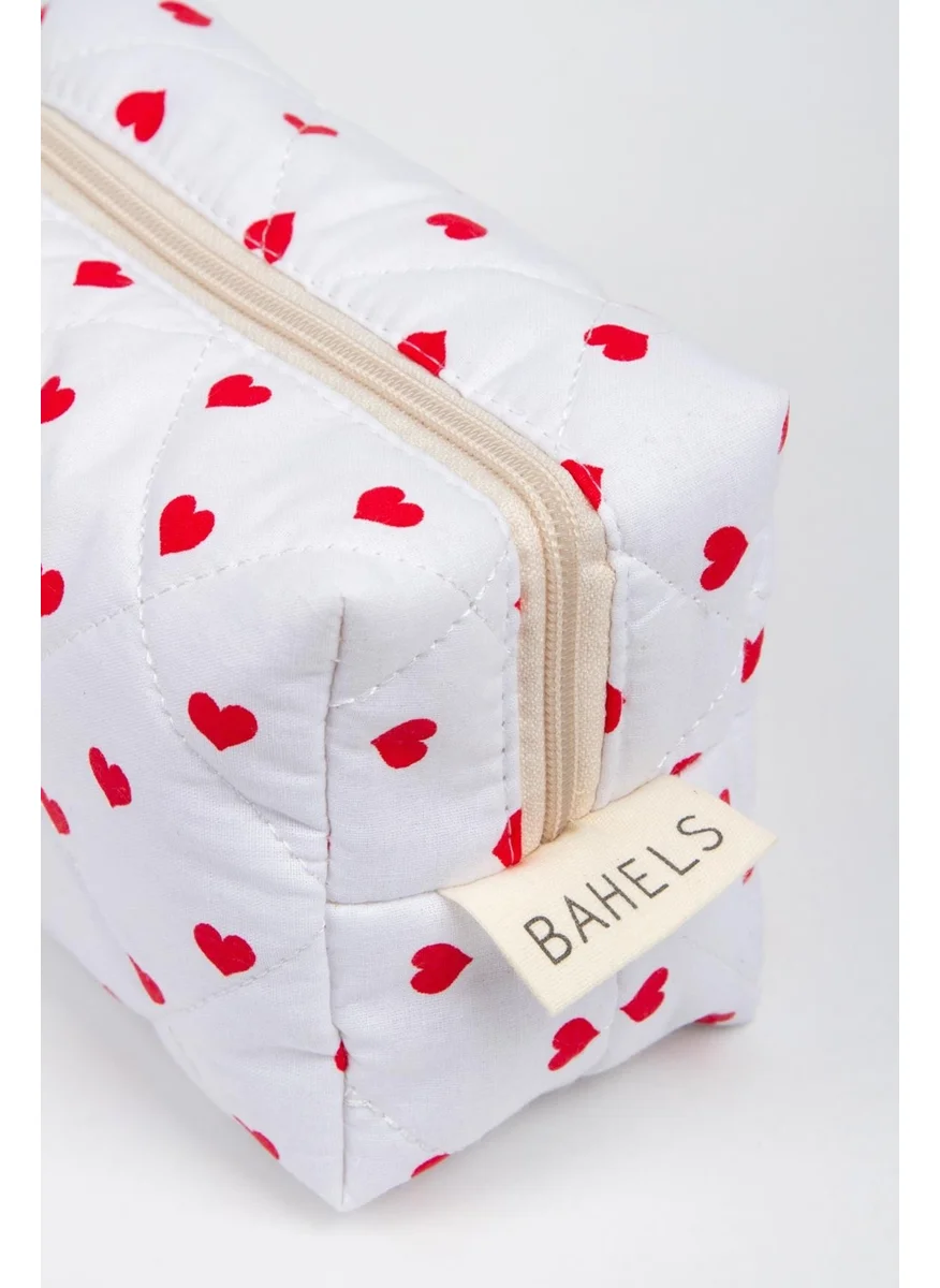 باهلس Viral Heart Pattern Super Size Makeup Bag