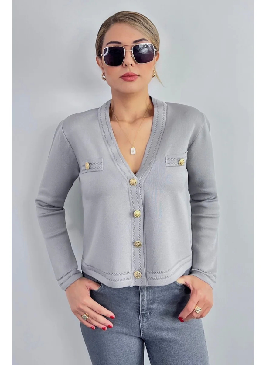 ريتنيس Women's Lia Gray Gold Buttoned Knitwear Cardigan