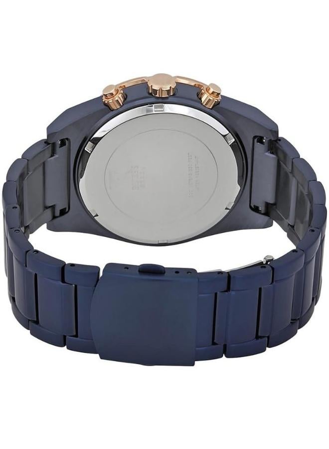 GUESS Men's Water Resistant Analog Watch W0377G4 - Image 3