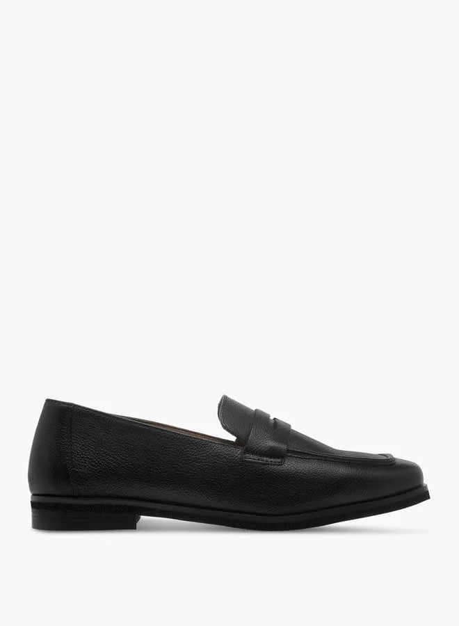 Celeste Women's Cutout Detail Slip-On Loafers