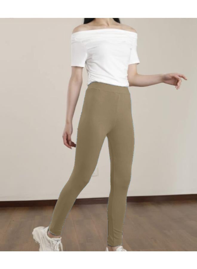 بنطال ضيق نسائي صغير الحجم خفيف الوزن ومسامي من القطن والألياف اللدنة KU405 - Image 1
