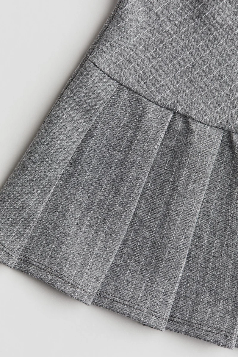 H&M Pleated Skirt