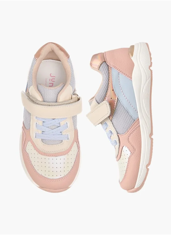 جونيورز Girls Panelled Sneakers with Hook and Loop Closure